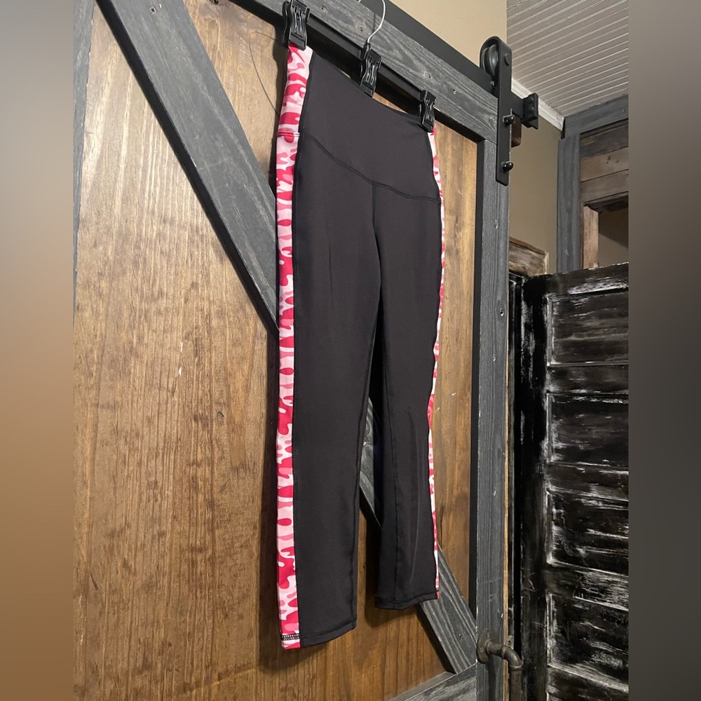 Two-piece workout fit
